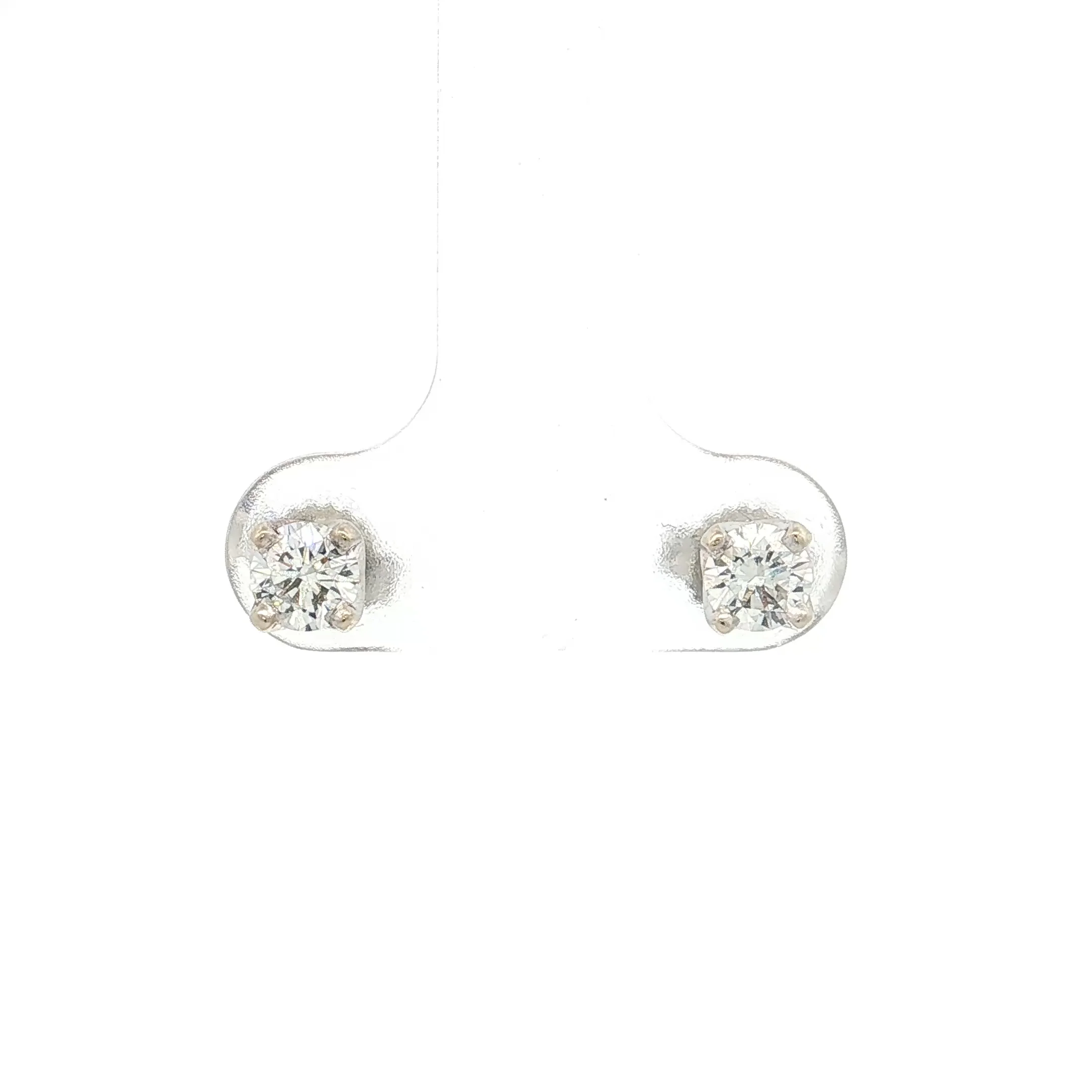 .60 Round Brilliant Diamond Stud Earrings 14k