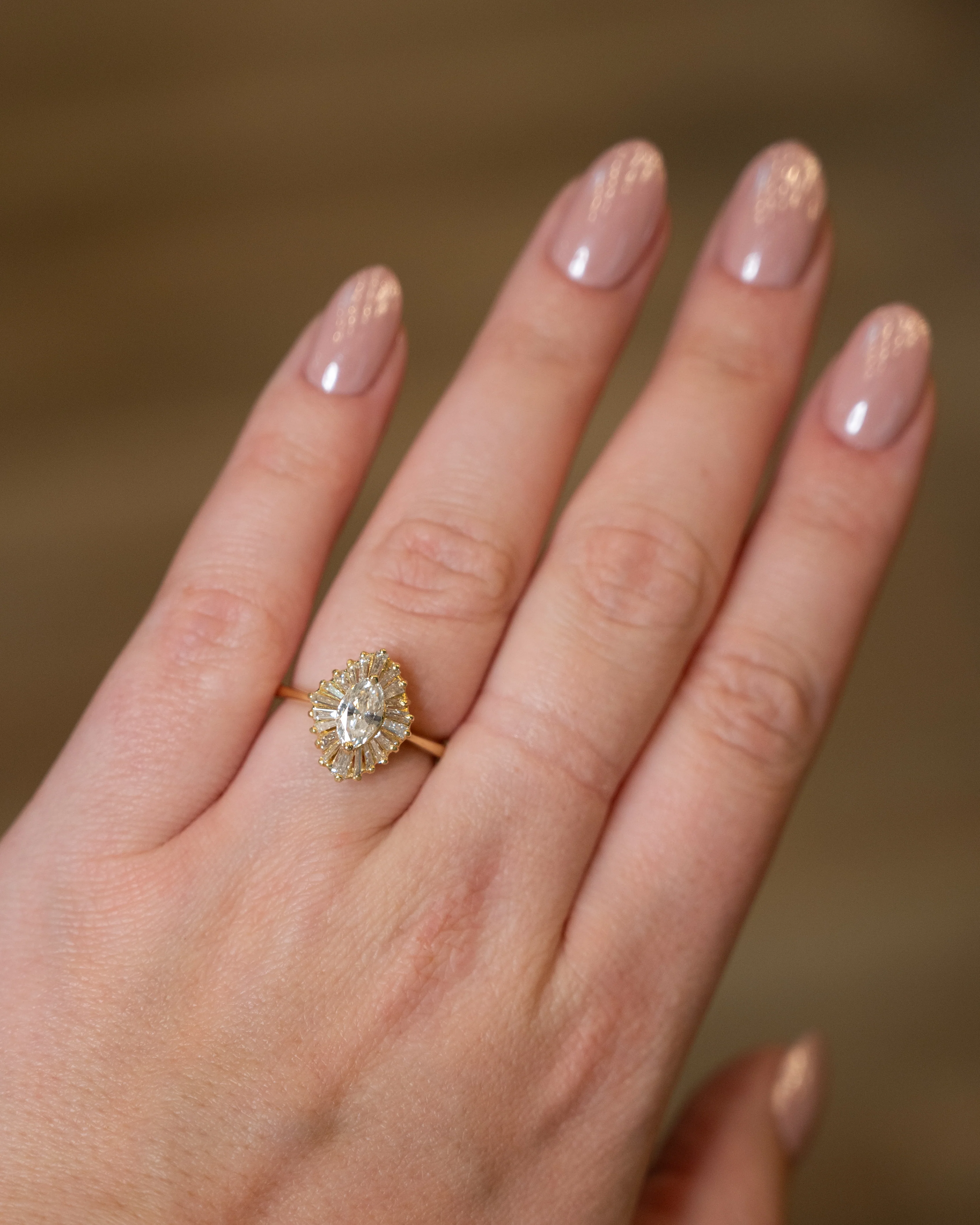 .61 Marquise Diamond Ballerina Engagement Ring 18k - Image 7