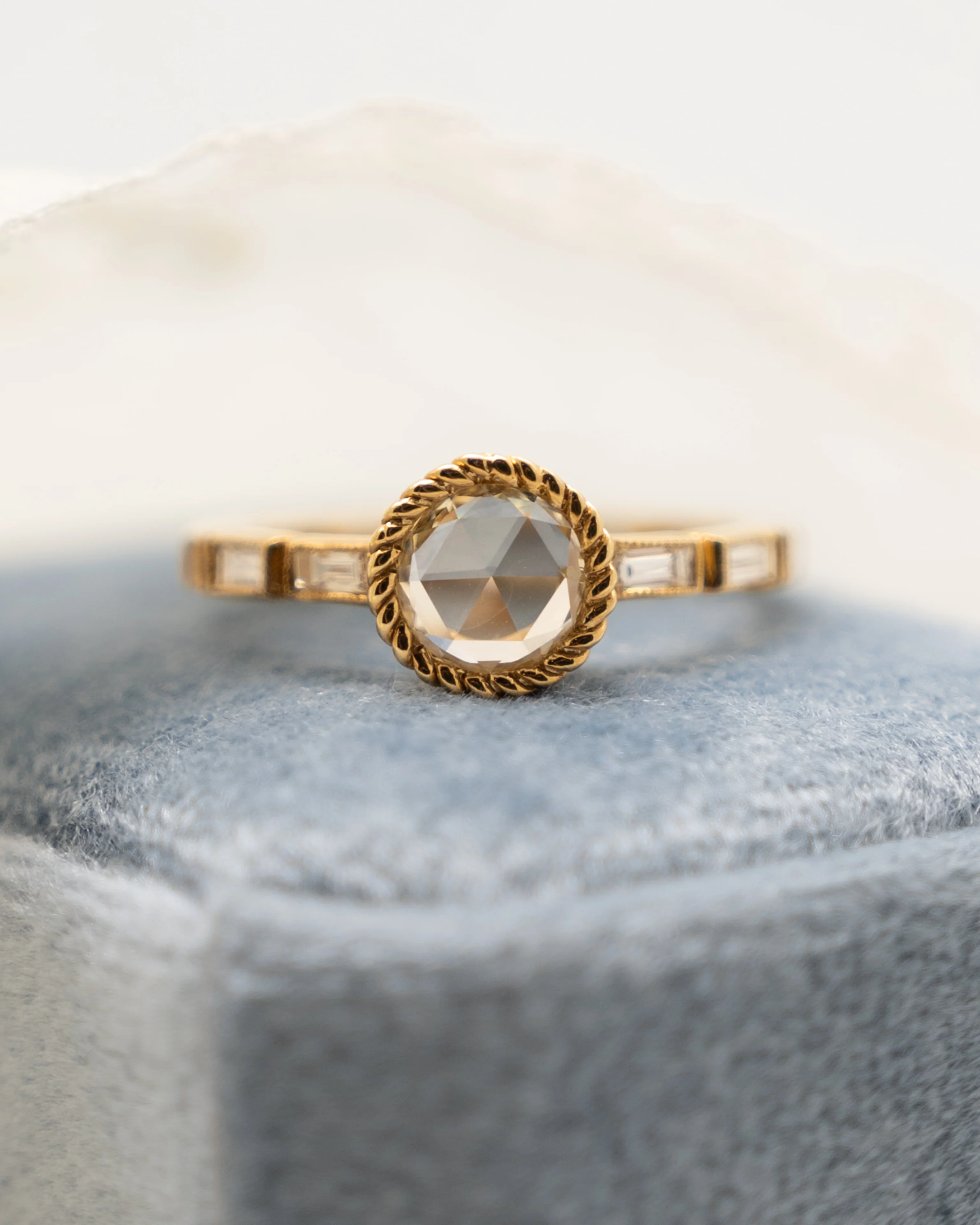 .62 Rose Cut Diamond Engagement Ring in 18k - Image 7