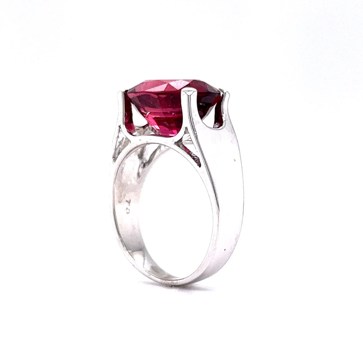 7 Carat Oval Cut Rubellite Tourmaline Cocktail Ring in 18k White Gold - Image 5