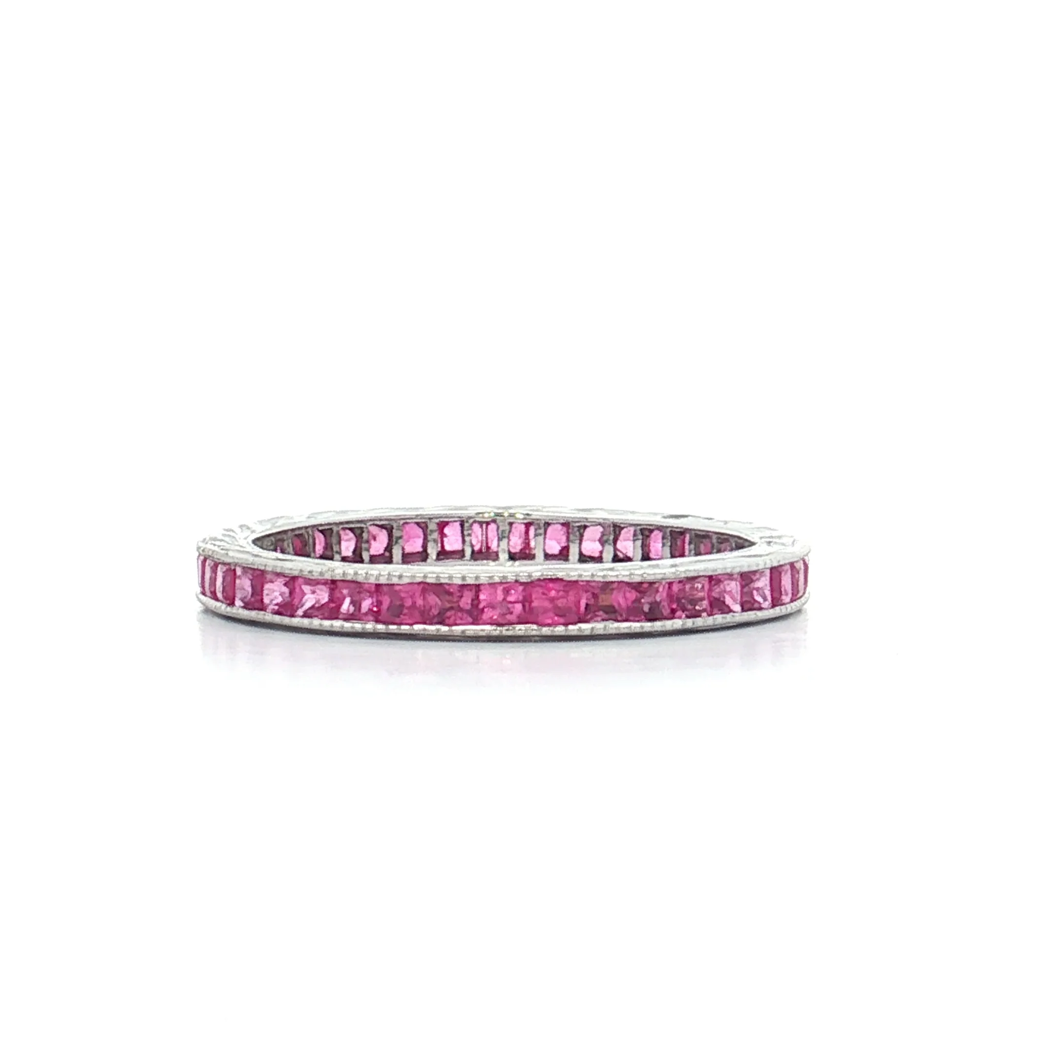 .86 French Cut Pink Sapphire Eternity Band 18k - Image 4