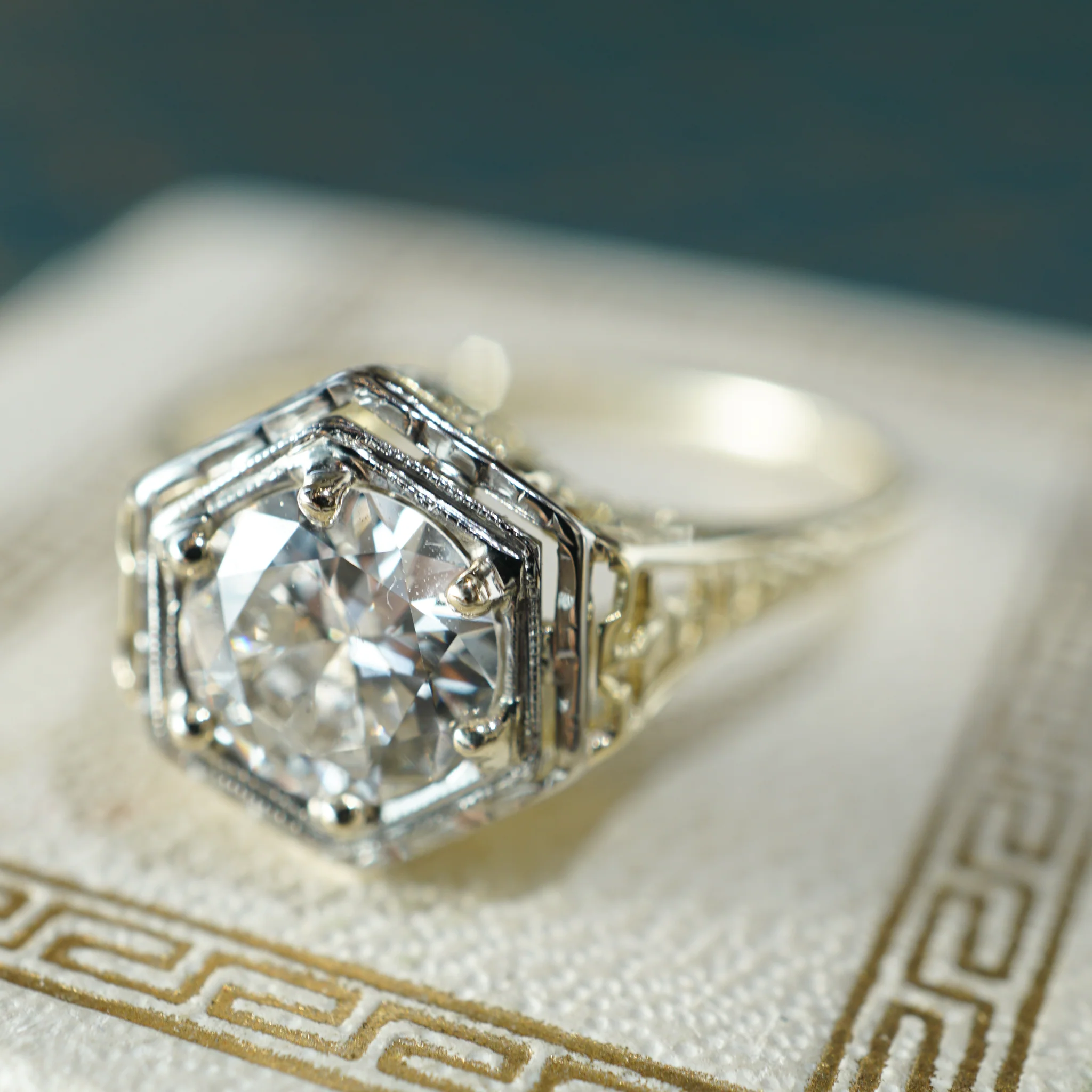.86 Two-Toned Art Deco Diamond Engagement Ring in 14k - Image 5
