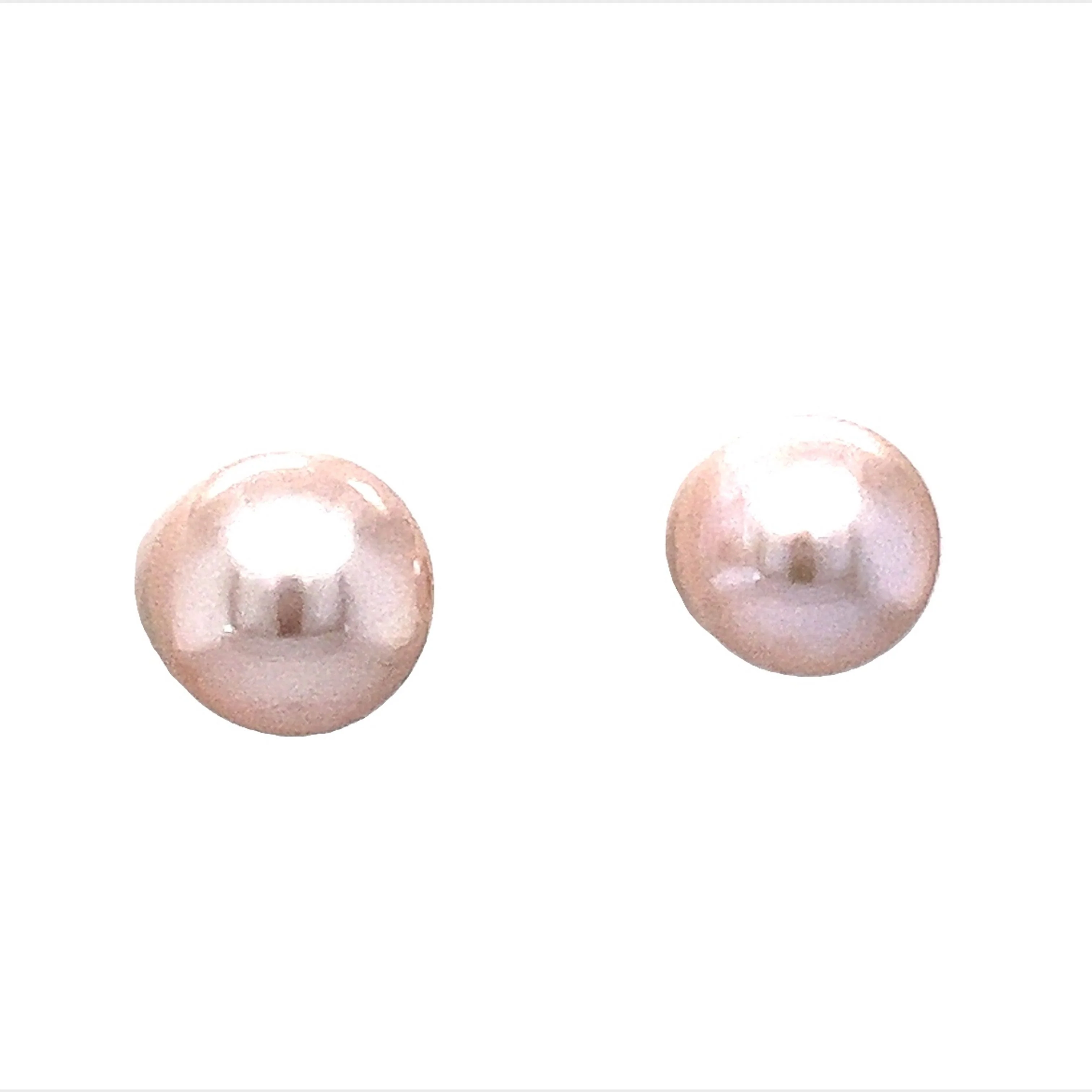 8mm Classic Pearl Stud Earrings in 18k Yellow Gold - Image 3