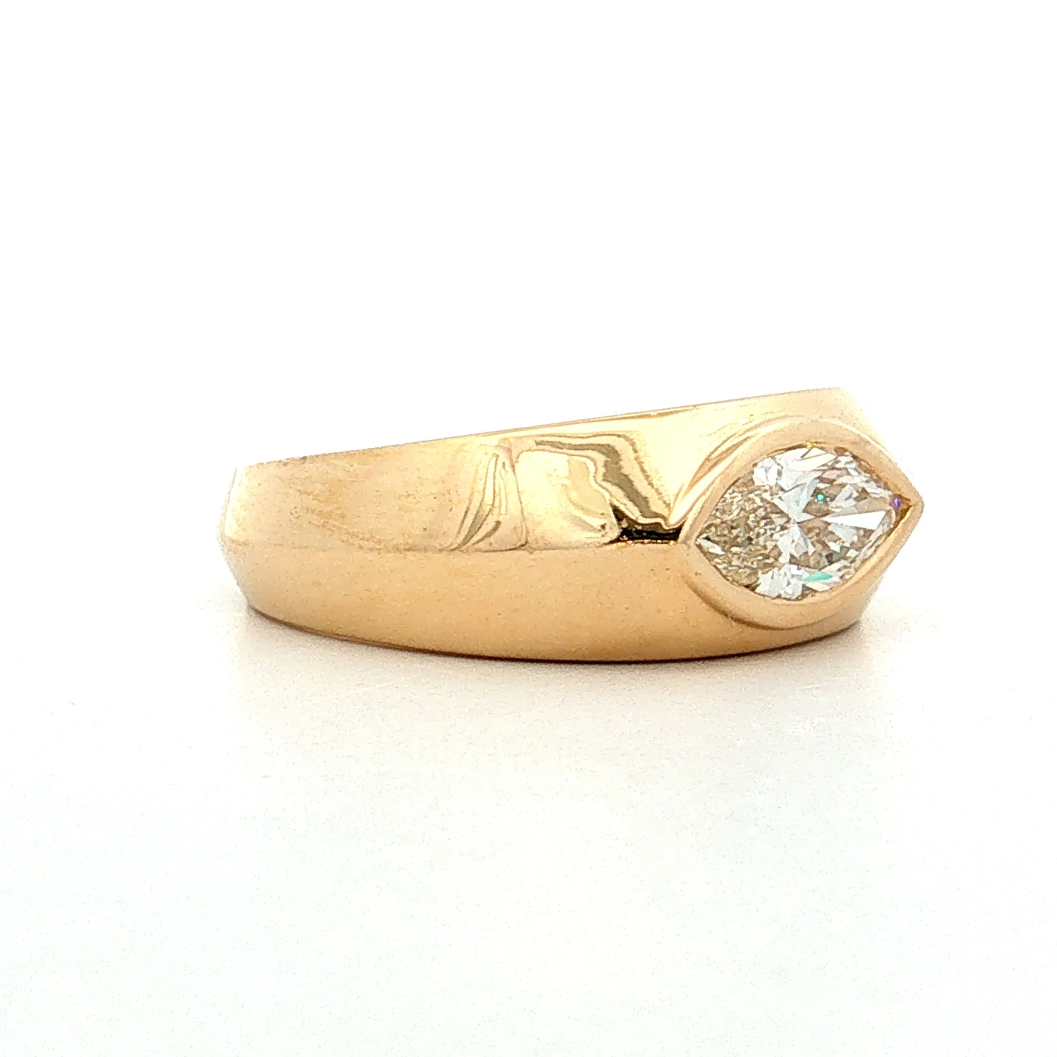 .90 East-West Marquise Diamond Engagement Ring 18k - Image 3