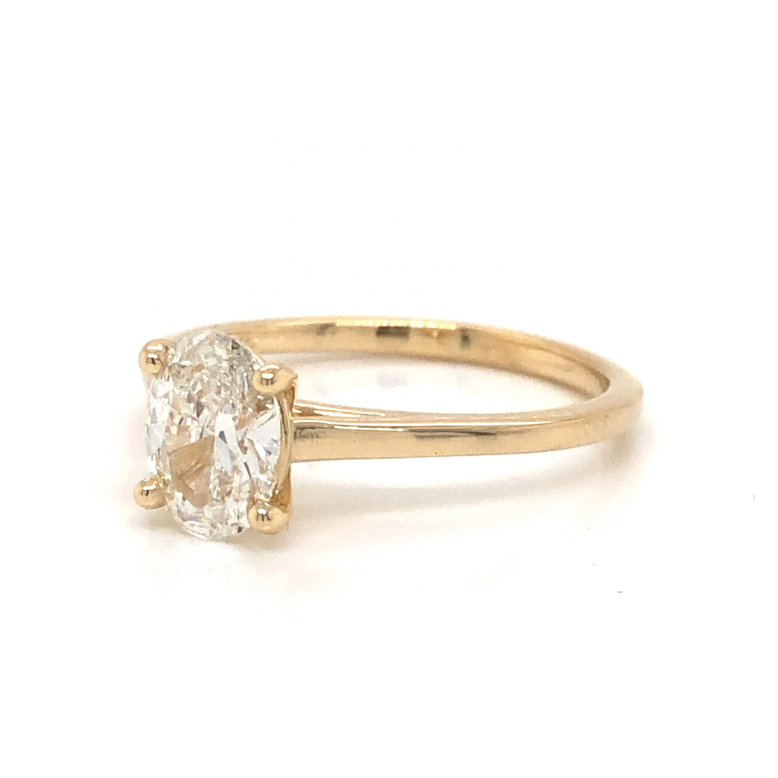 .92 Solitaire Oval Diamond Engagement Ring in 14k Yellow Gold - Image 2