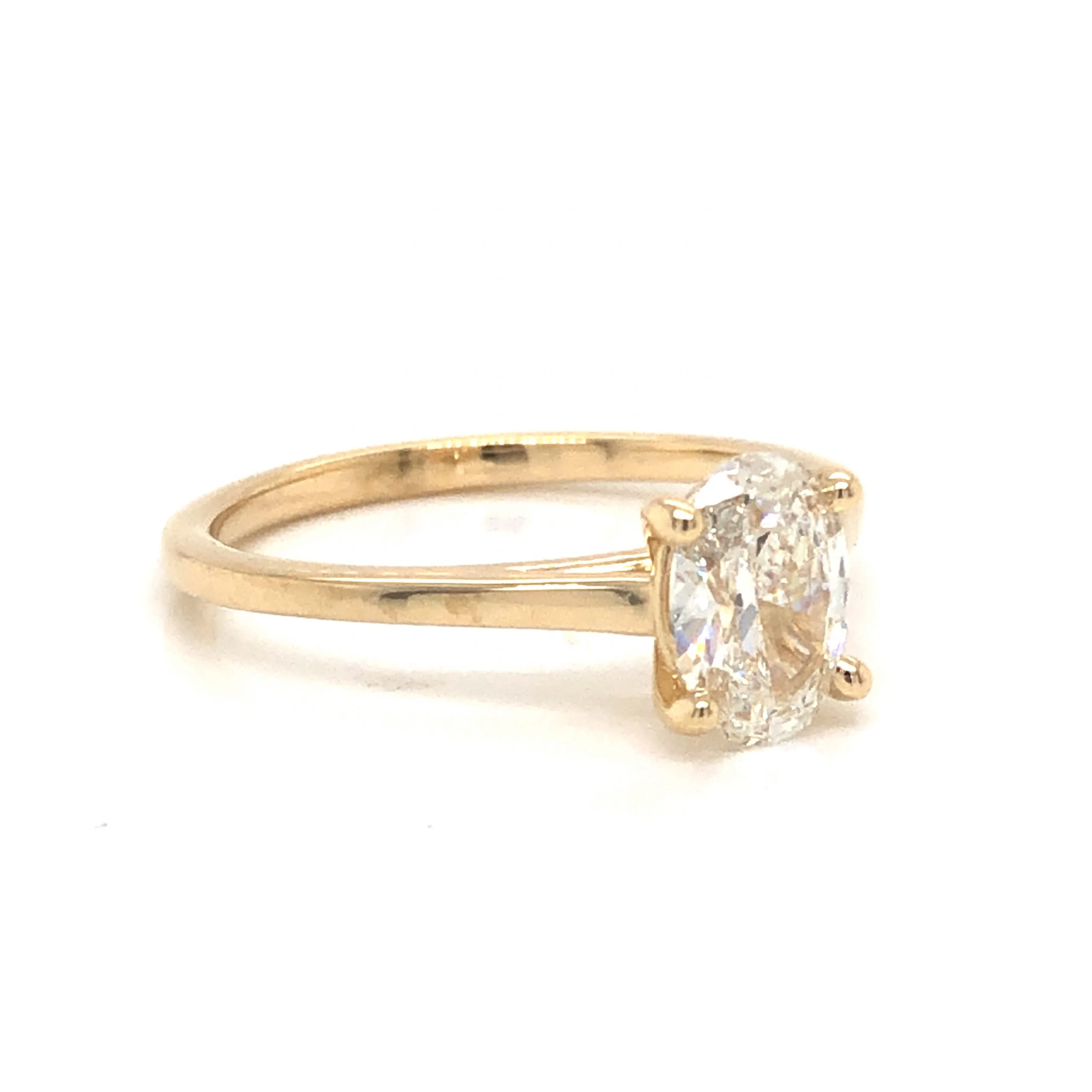 .92 Solitaire Oval Diamond Engagement Ring in 14k Yellow Gold - Image 3