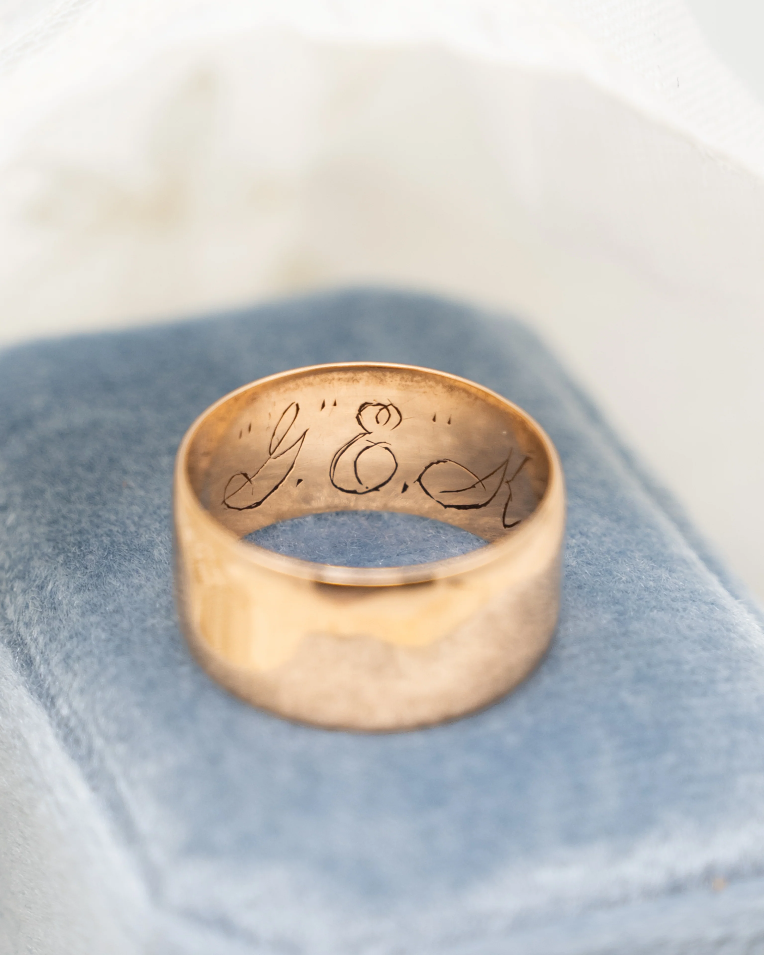 9mm Victorian Wedding Band in 14k Rose Gold - Image 7