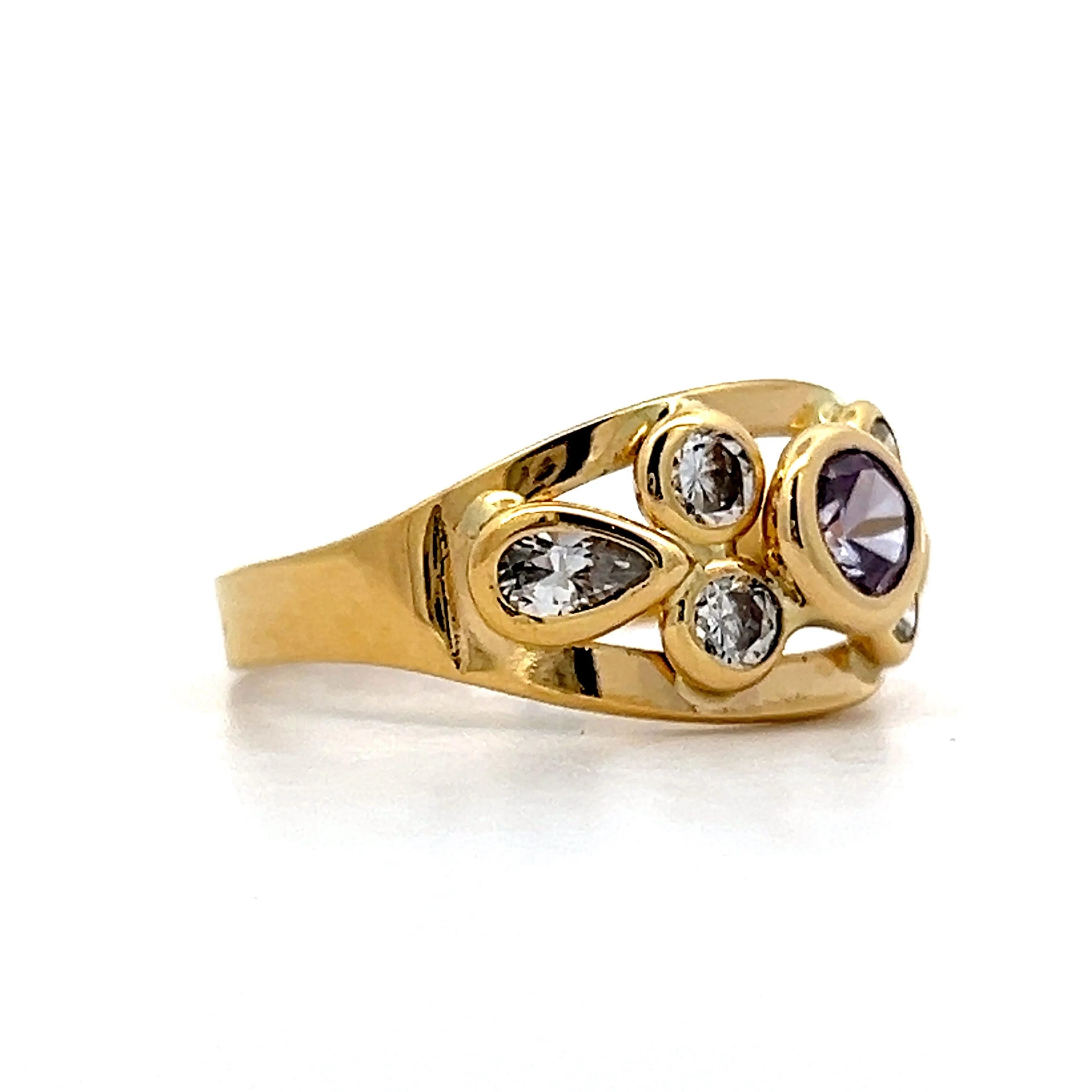 Amethyst & Diamond Cocktail Ring in Yellow Gold - Image 3