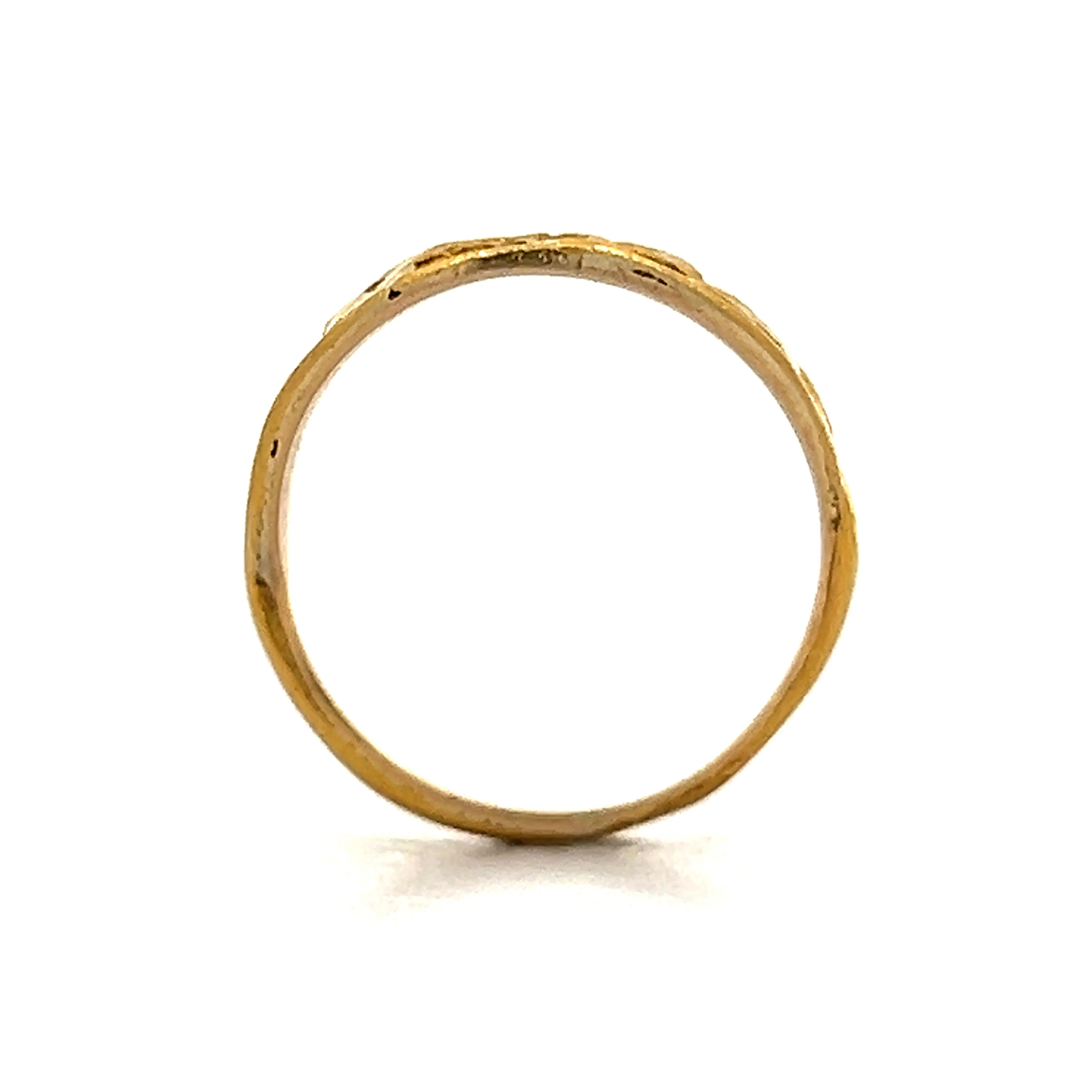 Antique Art Nouveau Engraved Statement Ring in 18k Yellow Gold - Image 4