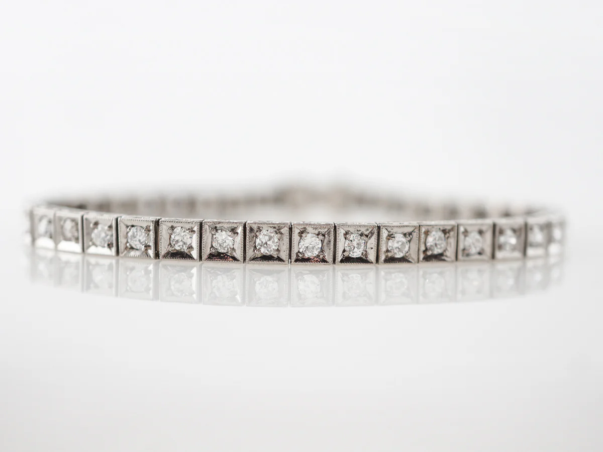 Vintage Bracelet Art Deco 2.34 Old European, Old Mine & Round Brilliant Cut Diamonds in Platinum - Image 2