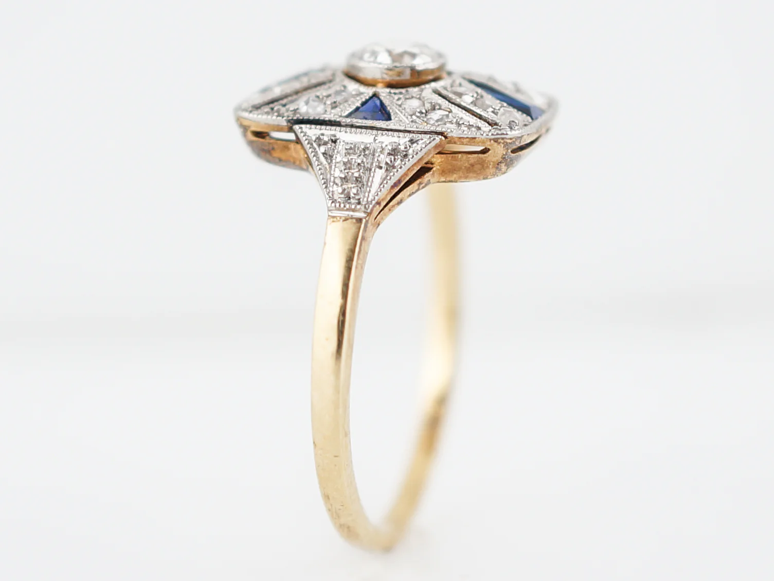 Antique Cocktail Ring Art Deco .21 Old European Cut Diamond and .20 Sapphires in 18K Yellow & White Gold - Image 4