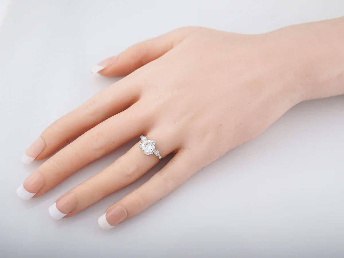 Antique Engagement Ring Art Deco 1.06 Old European Cut Diamond in Platinum - Image 9