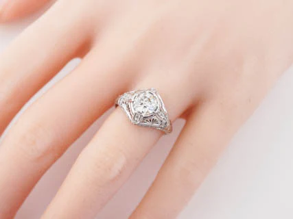 Antique Engagement Ring Art Deco 1.12cttw Old European Cut Diamond in Platinum - Image 8