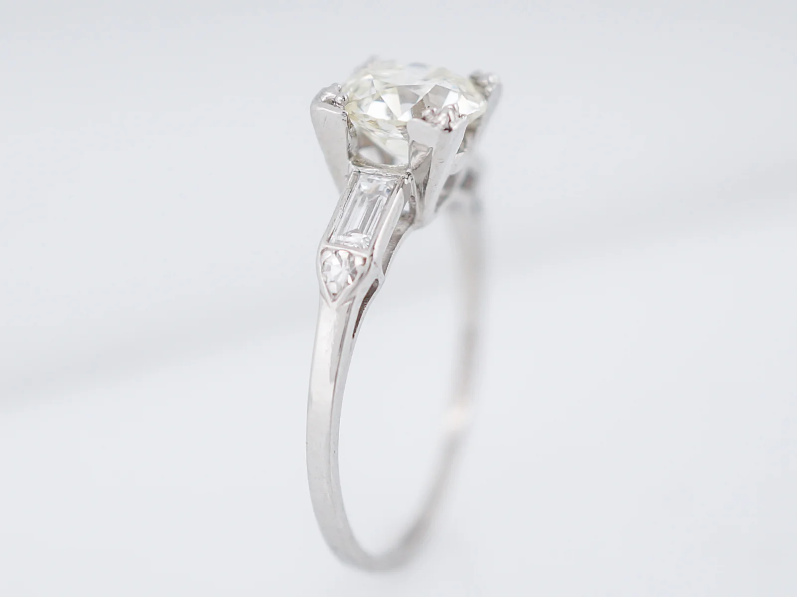 Antique Engagement Ring Art Deco 1.26 Old European Cut Diamond in Platinum - Image 5