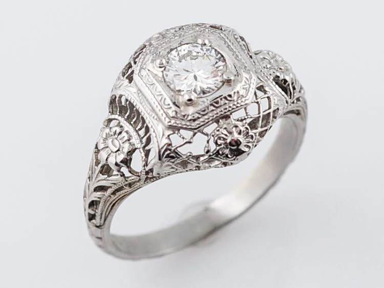Antique Engagement Ring Art Deco .30 Round Brilliant Cut Diamond in 18k White Gold - Image 4