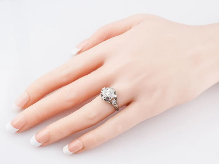 Antique Engagement Ring Art Deco .30 Round Brilliant Cut Diamond in 18k White Gold - Image 9