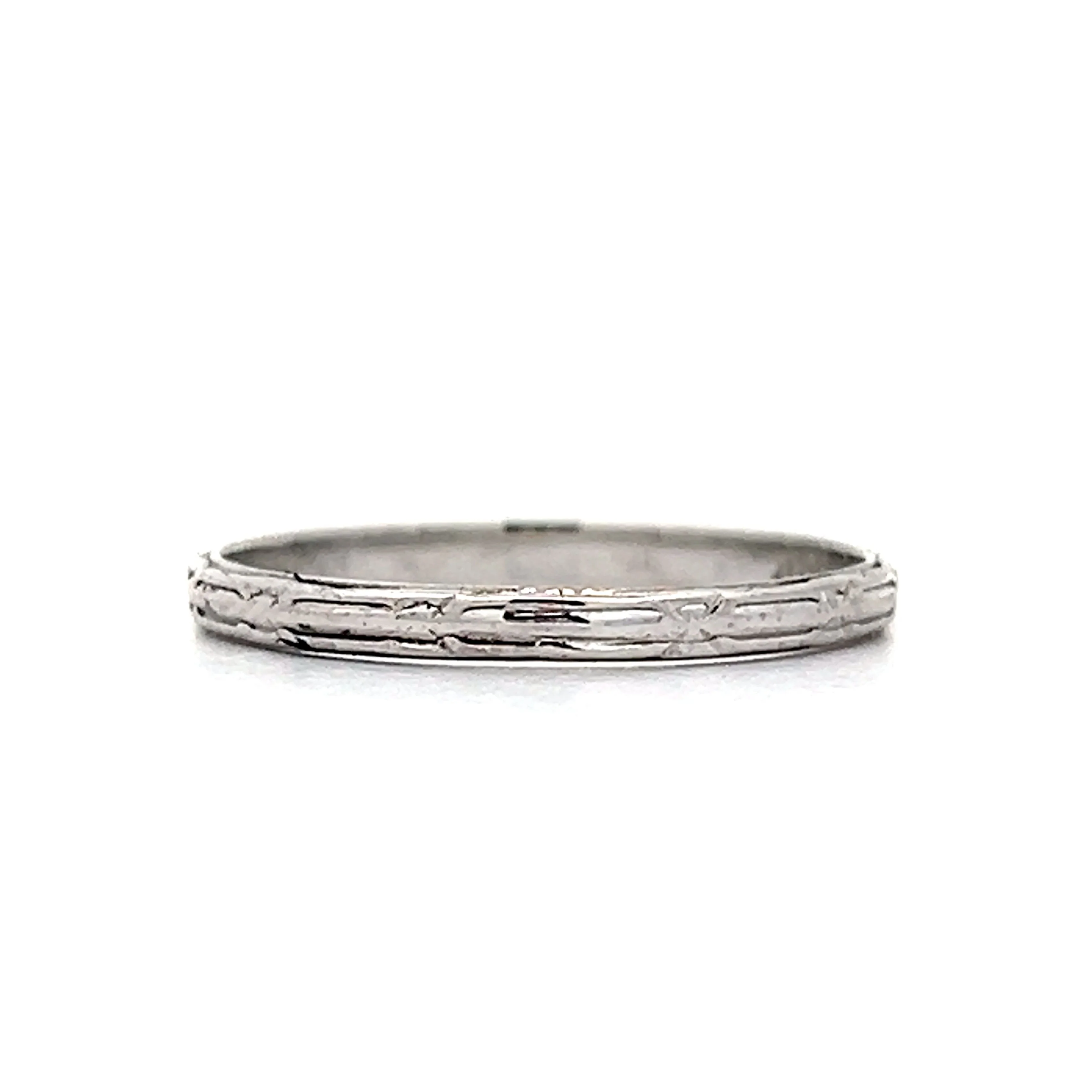 Antique Engraved Art Deco Wedding Band in 18k