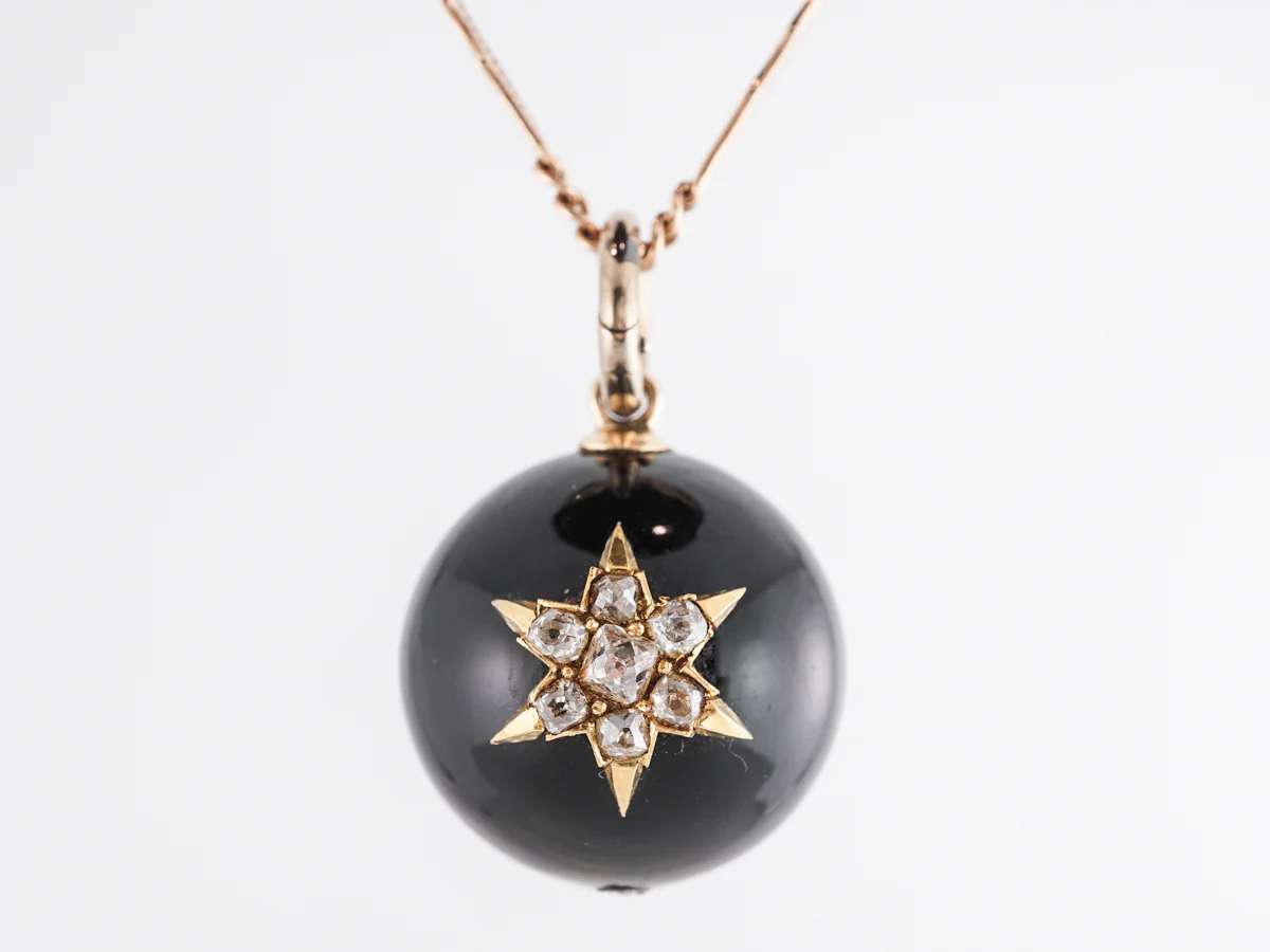Antique Georgian Agate Locket w/ Diamonds in 18K - Image 3