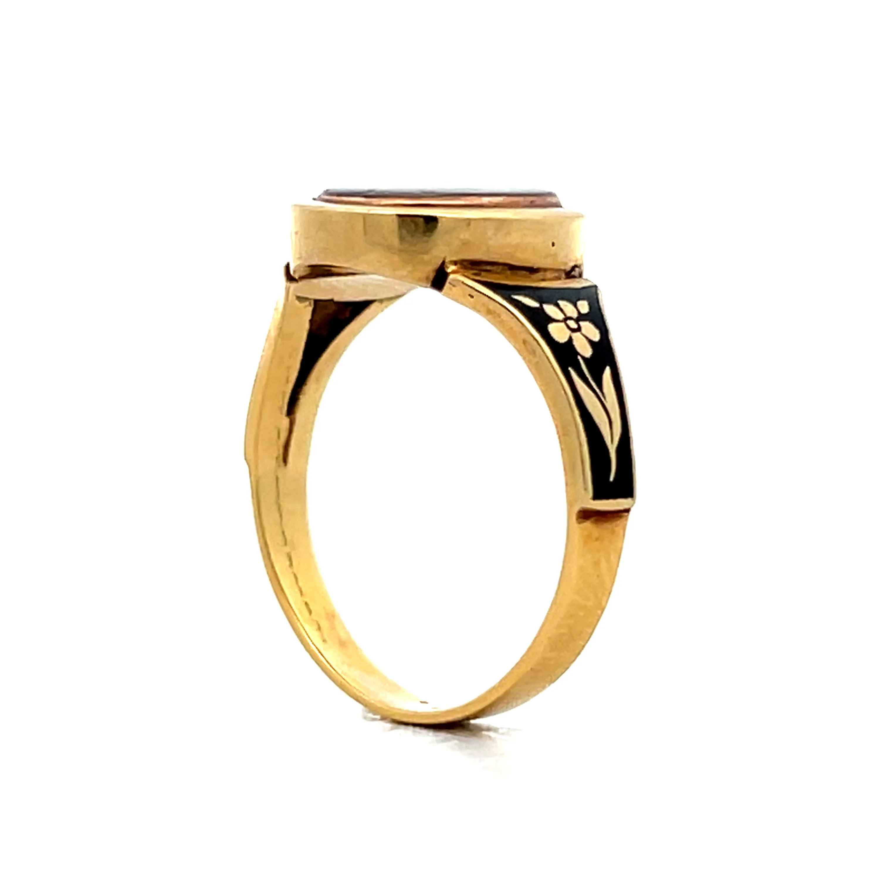 Antique Georgian Mourning Ring in 18k Yellow Gold - Image 5