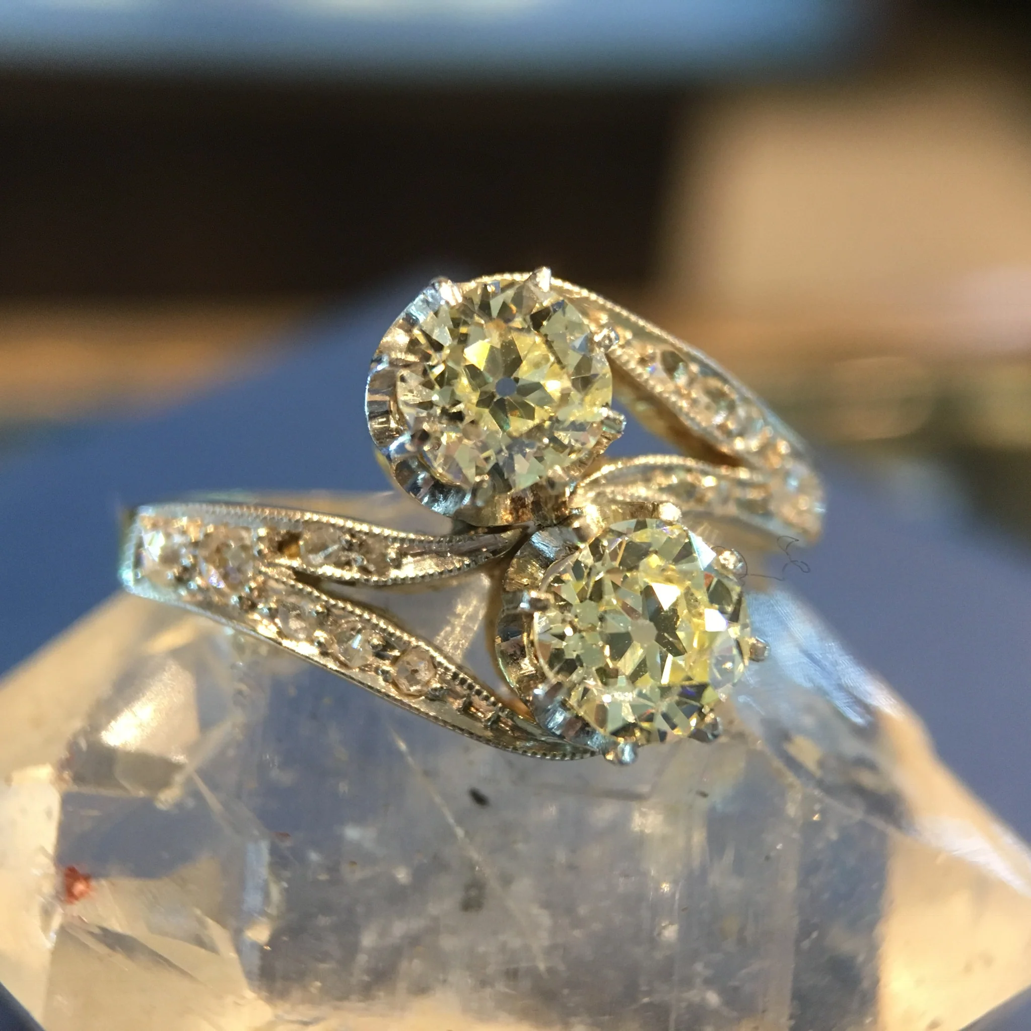 ***RTV***Antique Right Hand Ring Edwardian .76 Old Mine Cut Diamonds in Platinum & 18K Yellow Gold