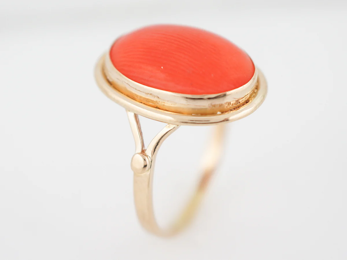 Antique Right Hand Ring Victorian 2.96 Cabochon Cut Coral in 14K Yellow Gold - Image 4