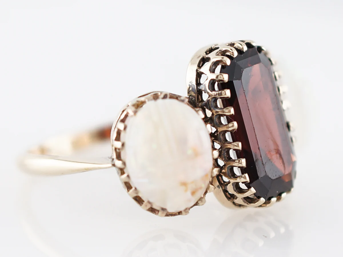 Antique Right Hand Ring Victorian 3.65 Emerald Cut Garnet in 18k Yellow Gold - Image 3