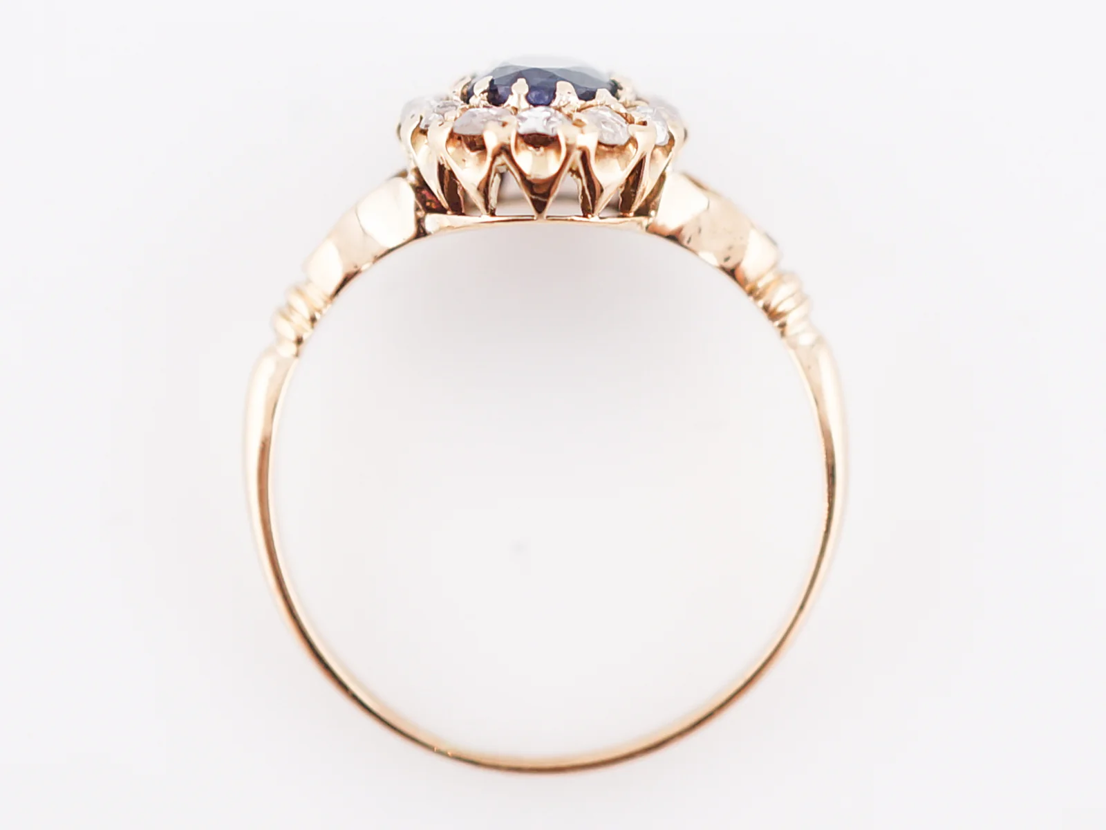 Antique Right Hand Ring Victorian .93 GIA Oval Cut Natural Color Changing Alexandrite in 14k Yellow Gold - Image 6