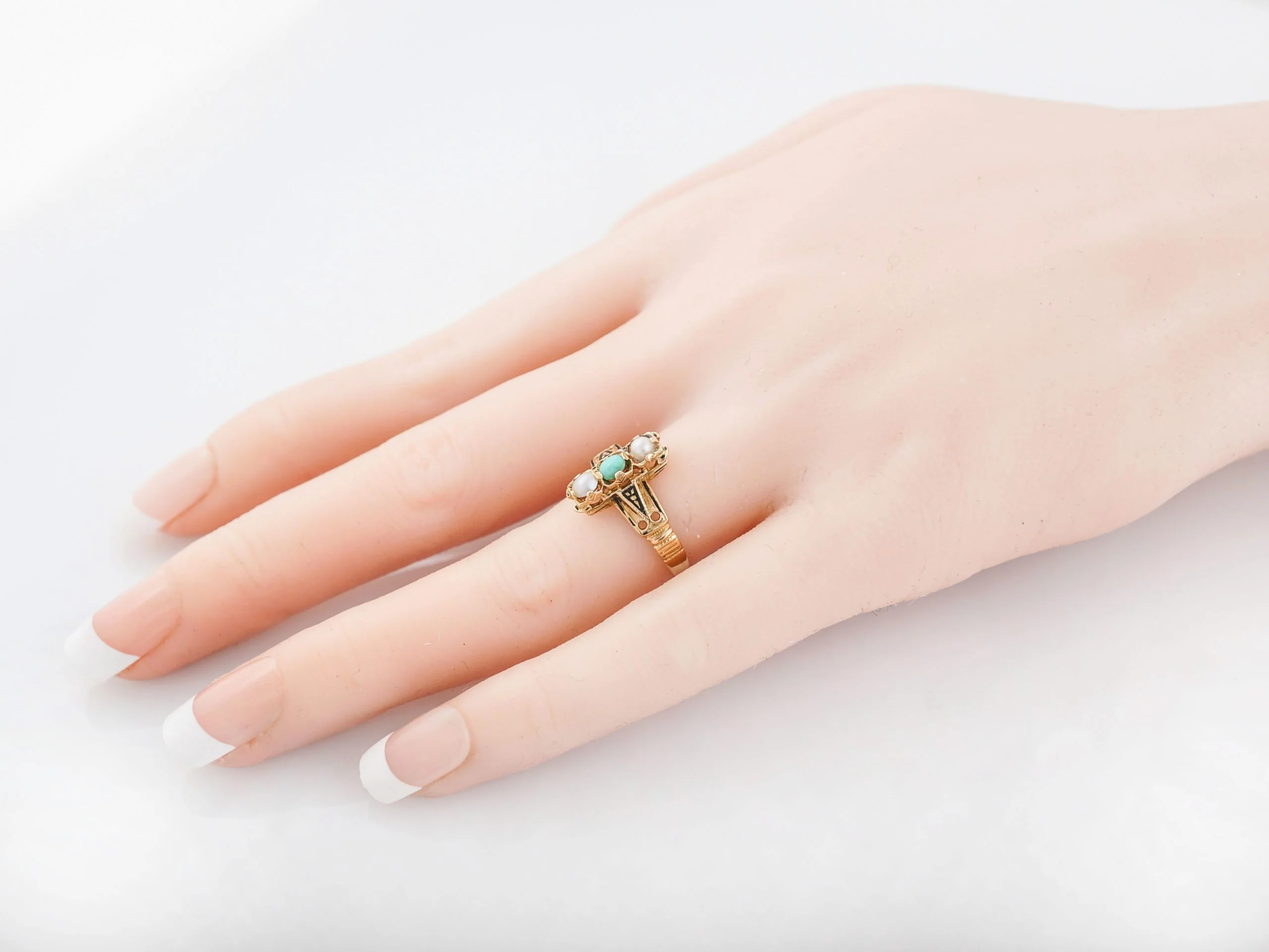 Antique Right Hand Ring Victorian Turquoise & Seed Pearls in 18k Yellow Gold - Image 7