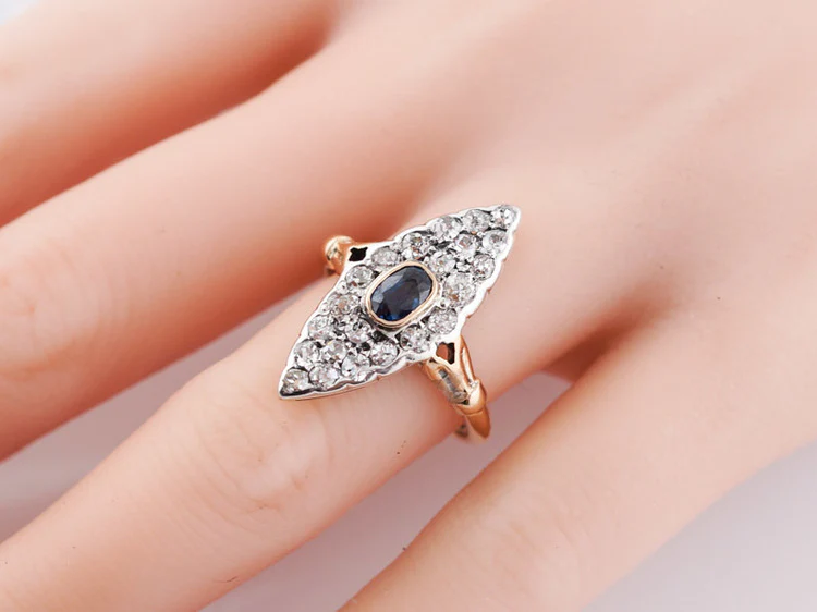 Antique Victorian Navette Ring 1.54cttw Old Mine Cut Diamonds in 18k Yellow Gold & Silver - Image 8