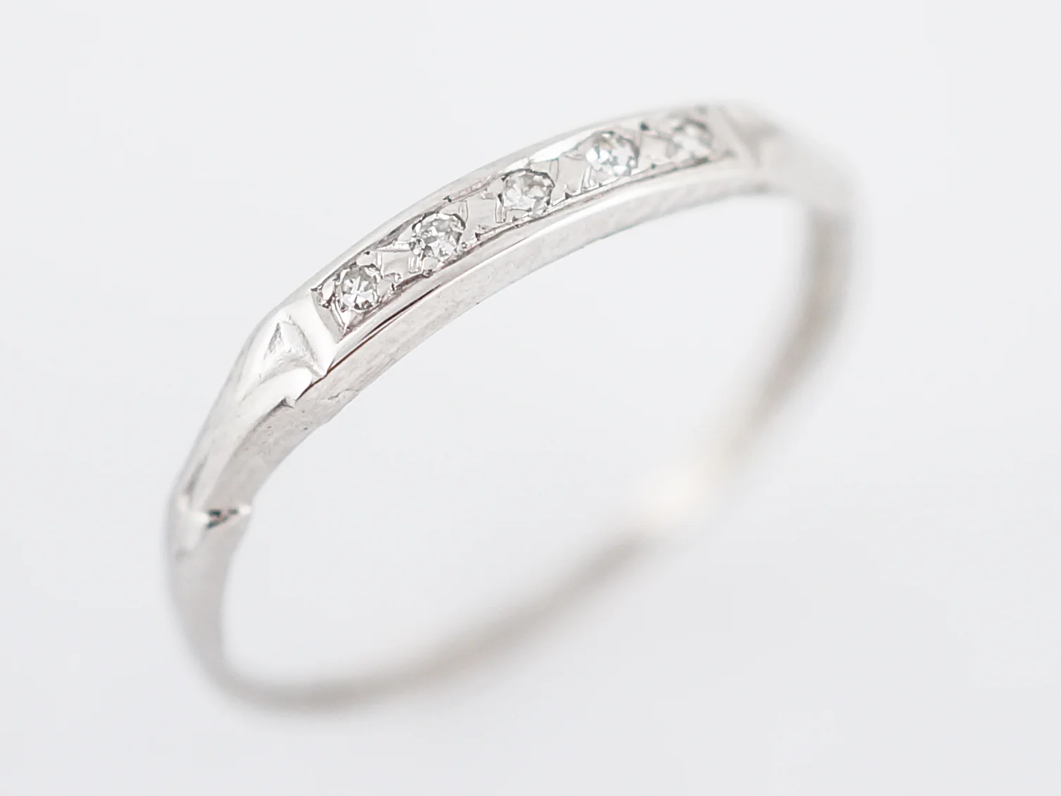 Antique Wedding Band Art Deco .03 Single Cut Diamonds in 14k White Gold - Image 6