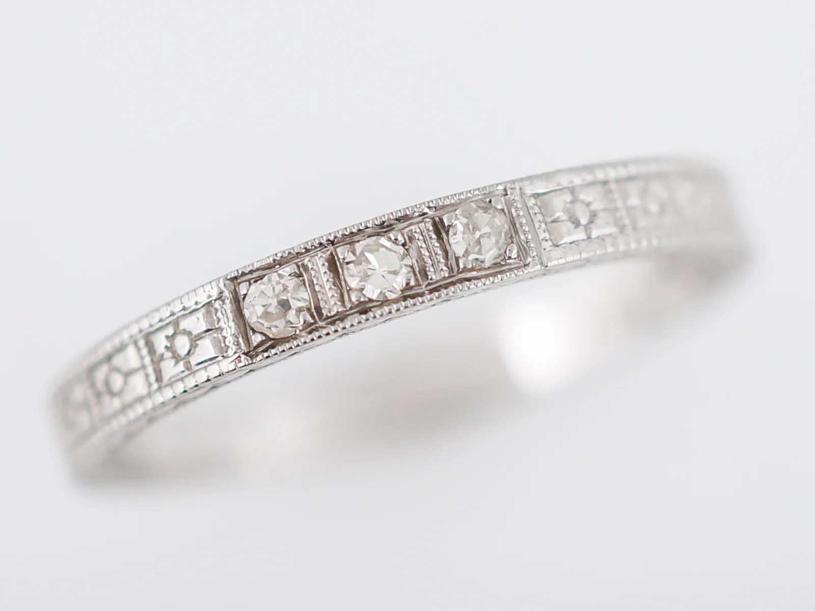 Antique Wedding Band Art Deco .03 Single Cut Diamonds in 18k White Gold - Image 4