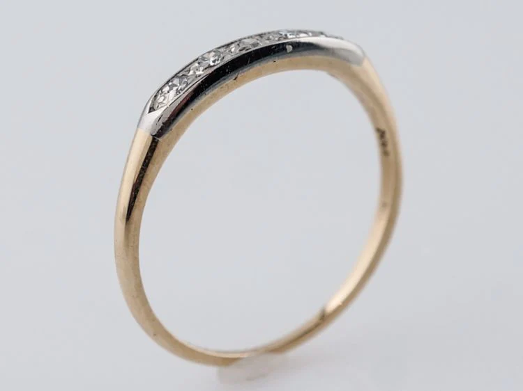 Antique Wedding Band Art Deco .08 Single Cut Diamonds in 14k Yellow Gold - Image 5
