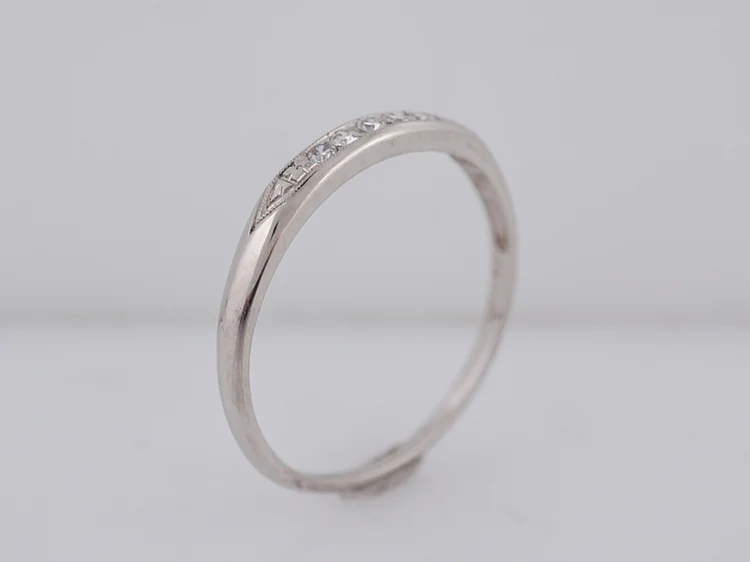 Antique Wedding Band Art Deco .10cttw Single Cut Diamonds in Platinum - Image 6