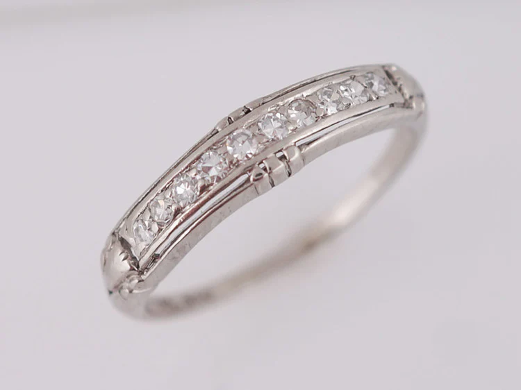 Antique Wedding Band Art Deco .15 cttw Single Cut Diamonds in Vintage Platinum - Image 4
