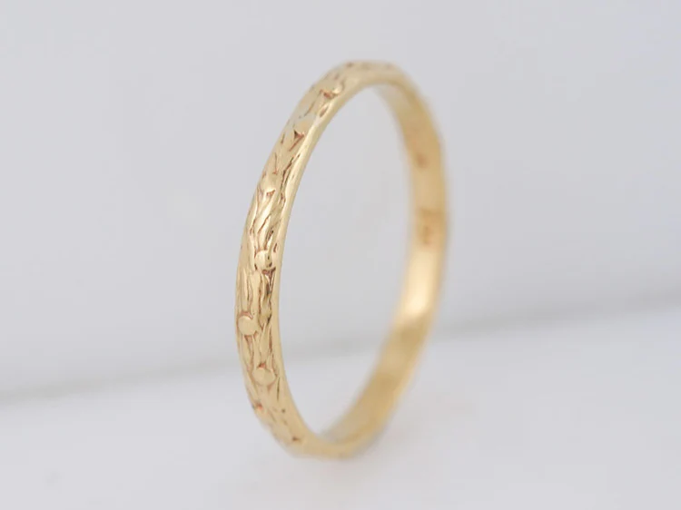 Antique Wedding Band Art Deco in 18k Yellow Gold - Image 3
