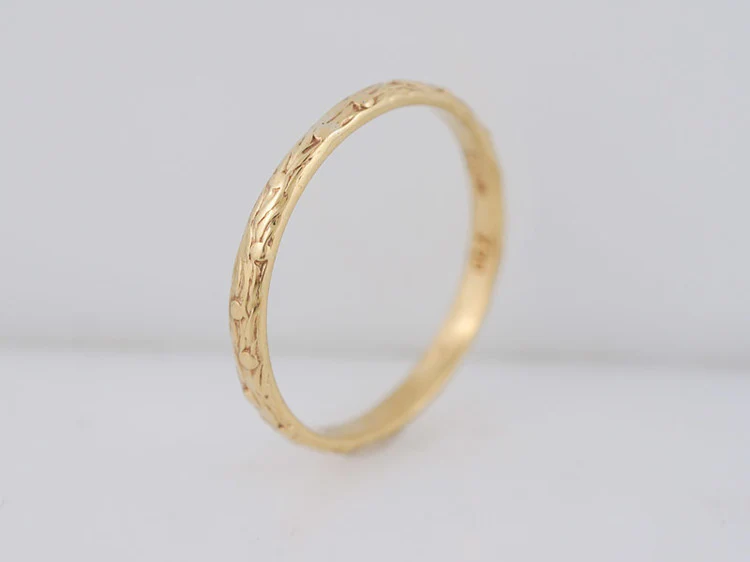 Antique Wedding Band Art Deco in 18k Yellow Gold - Image 4
