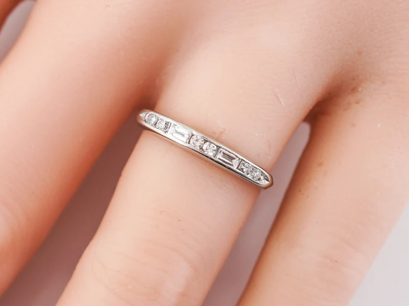 Antique Wedding Band Art Deco .19 Single & Baguette Cut Diamonds Platinum - Image 6