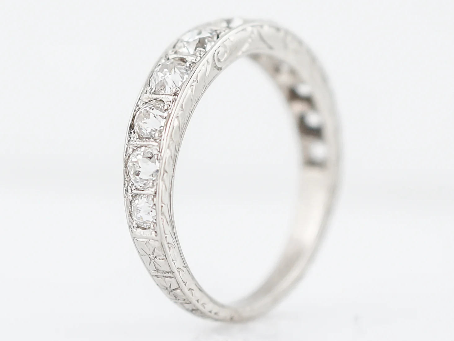 Antique Wedding Band Art Deco .60 Old European Cut Diamonds in Platinum - Image 4