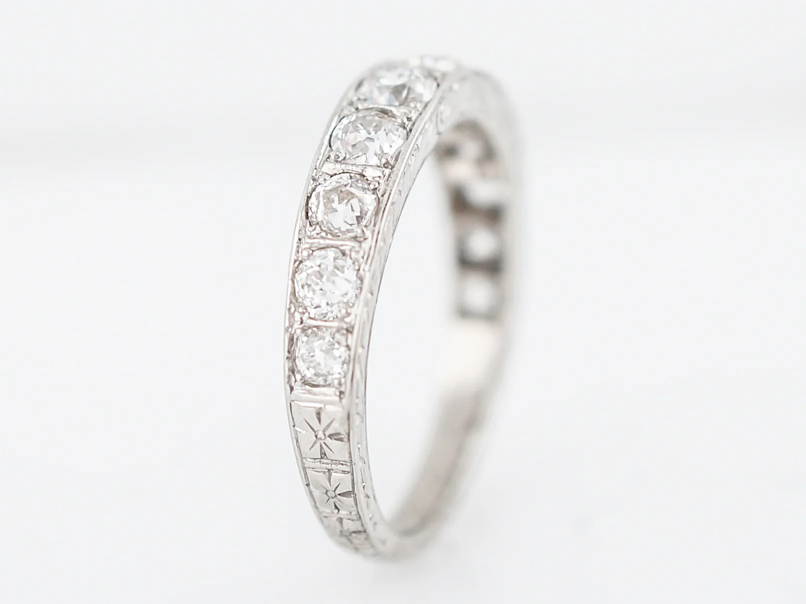 Antique Wedding Band Art Deco .60 Old European Cut Diamonds in Platinum - Image 5