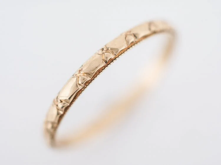 Antique Wedding Band Art Deco Chevron in 18k White Gold - Image 2