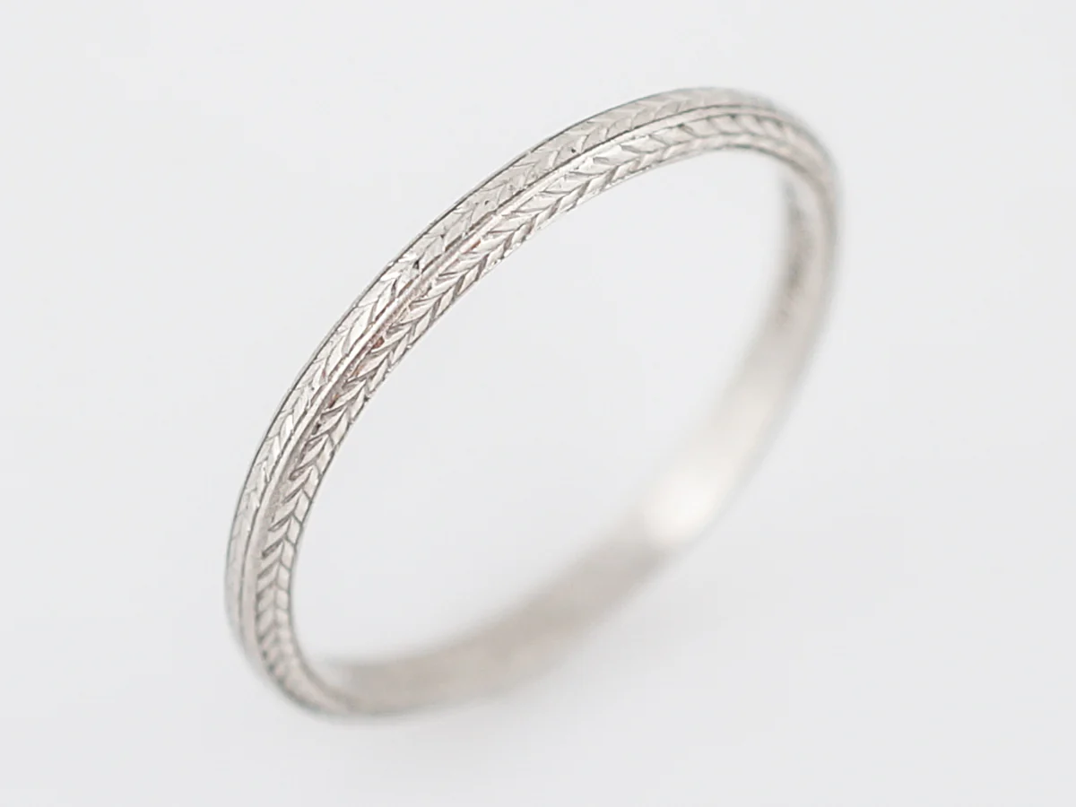 Antique Wedding Band Art Deco Chevron in Platinum - Image 5