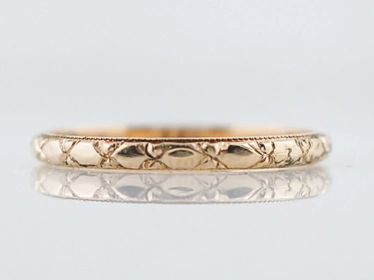 Antique Wedding Band Art Deco Geometric Pattern in 14k Yellow Gold