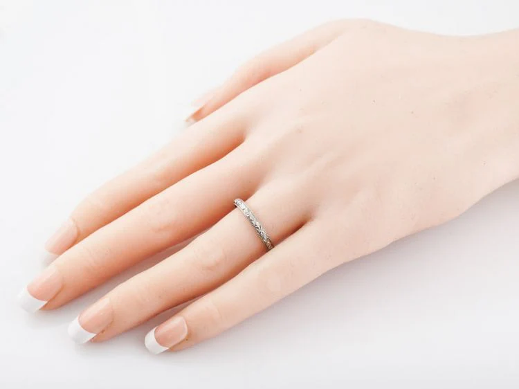 Antique Wedding Band Art Deco Orange Blossom in 18k White Gold - Image 5