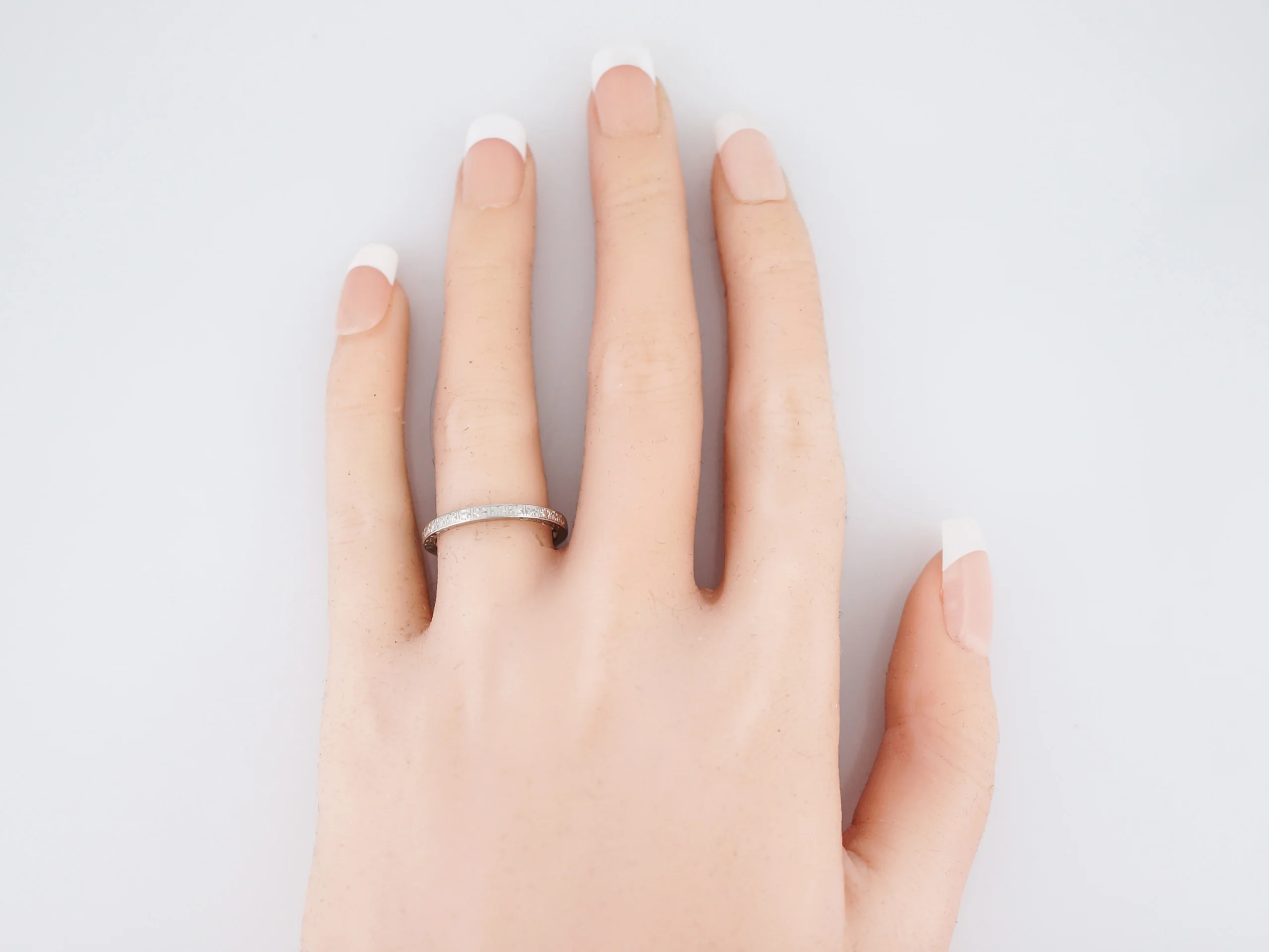 Antique Wedding Band Art Deco Orange Blossom in Platinum - Image 5