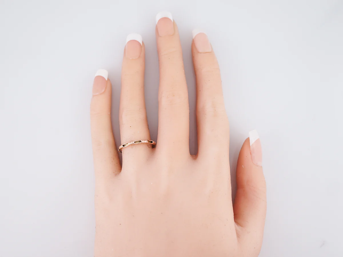 Antique Wedding Band Engraved Art Deco in 14k Rose Gold - Image 4