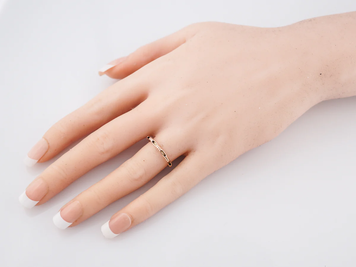 Antique Wedding Band Engraved Art Deco in 14k Rose Gold - Image 5