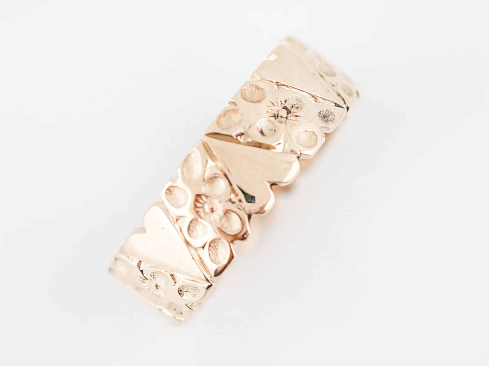 Antique Wedding Band Late Art Deco Orange Blossom in 14k Yellow Gold - Image 3
