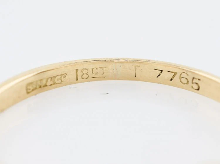 Antique Wedding Band Victorian .52 Old Mine Cut Diamonds in 18k Yellow Gold - Image 4