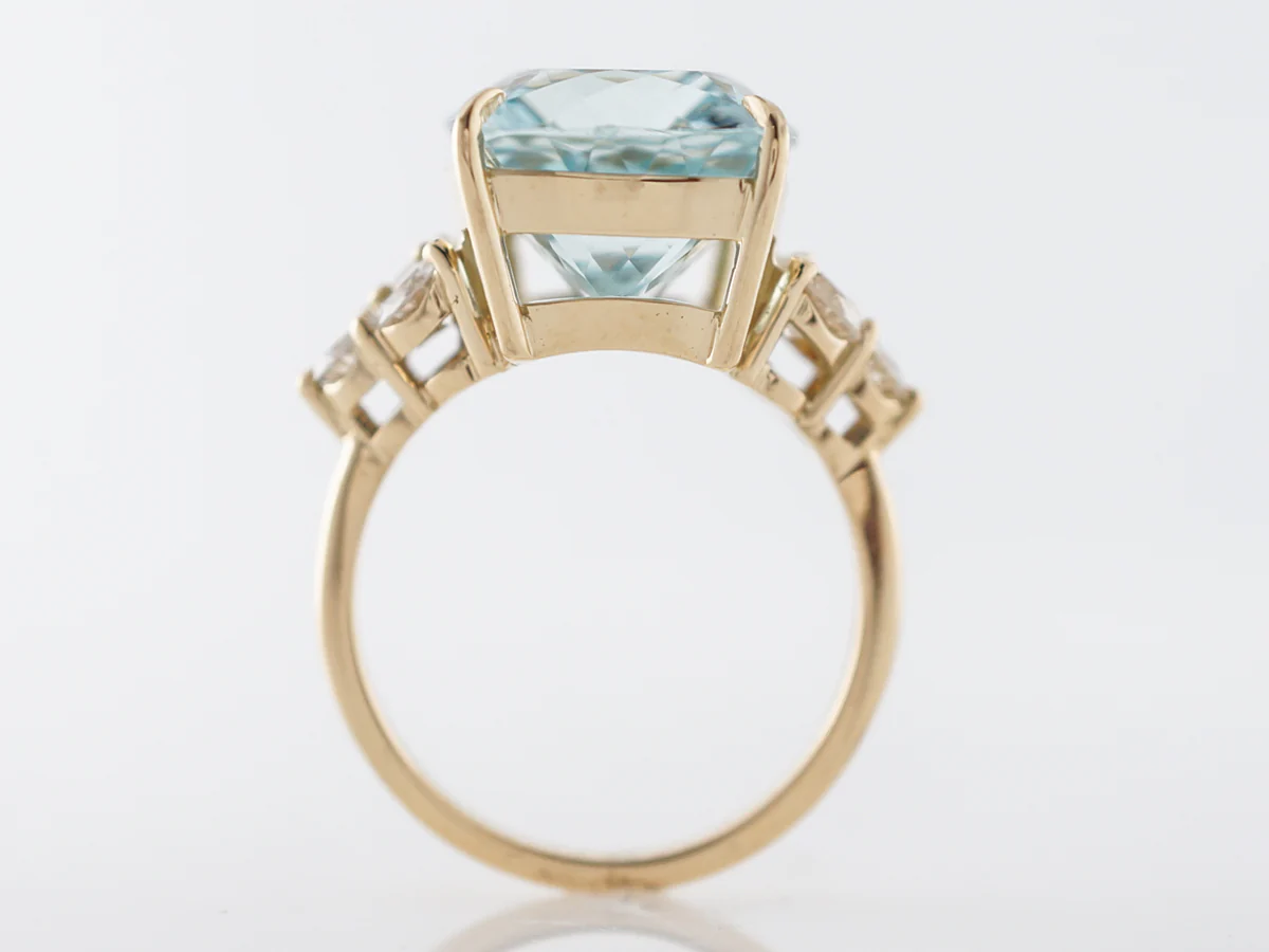 Aquamarine & Diamond Cocktail Ring in Yellow Gold - Image 4