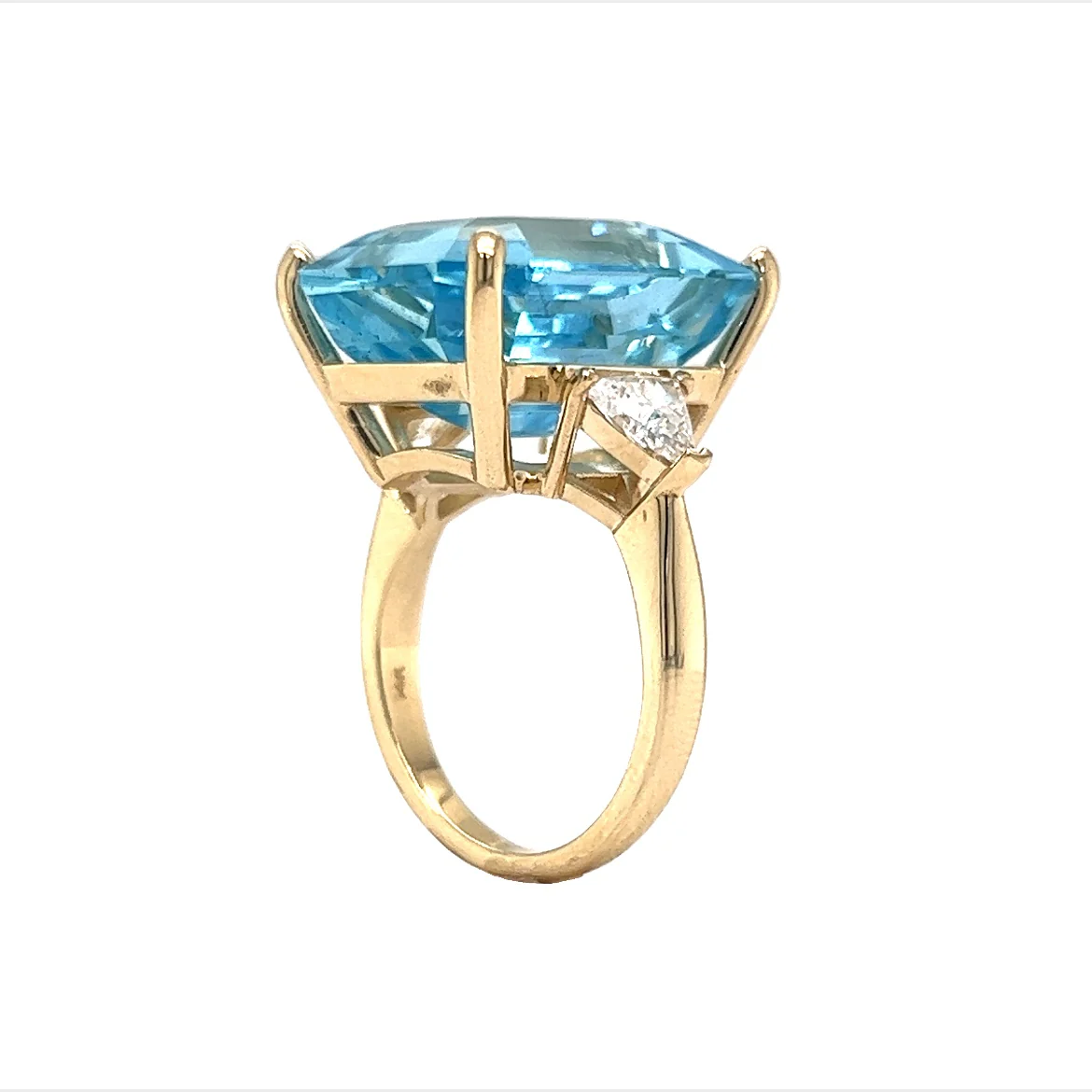 19.82 Aquamarine & Trilliant Cut Diamond Ring in 14k Yellow Gold - Image 5